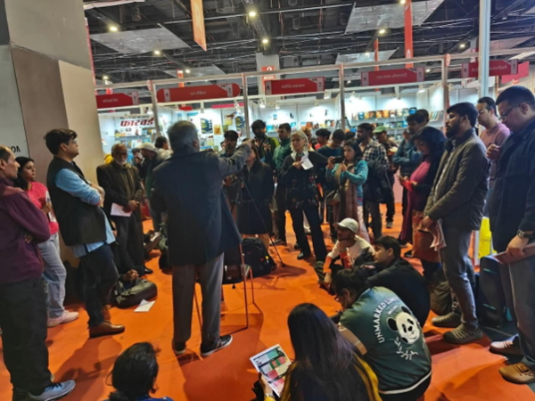 पूंजीवाद का विकल्प पेश करने वाली मीडिया ही असली वैकल्पिक मीडिया : विश्व पुस्तक मेला में ‘सर्वहारा’ अखबार